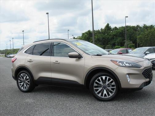 2020 Ford Escape Titanium