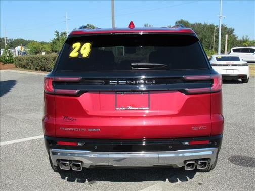 2024 GMC Acadia Denali