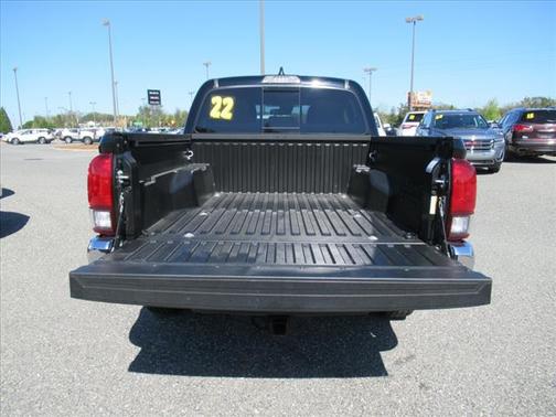 2022 Toyota Tacoma SR5