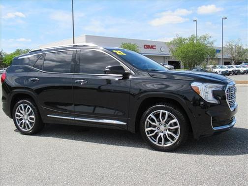 Ebony Twilight Metallic 2022 GMC Terrain Denali