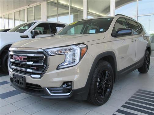 2023 GMC Terrain AWD AT4