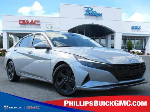 2021 Hyundai ELANTRA SEL