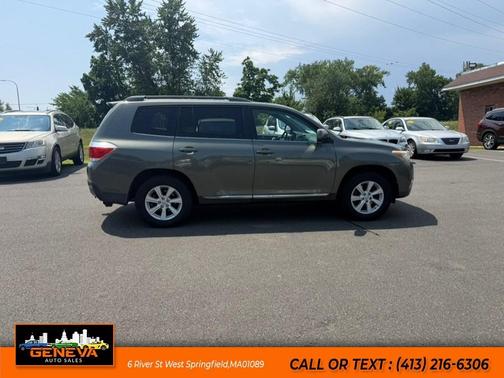 Cypress Pearl 2011 Toyota Highlander SE