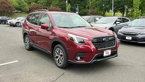 2022 Subaru Forester Premium