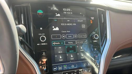 2025 Subaru Outback Touring XT