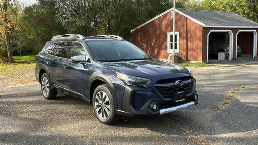 2025 Subaru Outback Touring XT