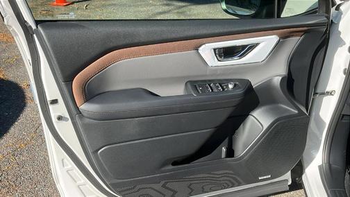 2025 Subaru Forester Hybrid Sport