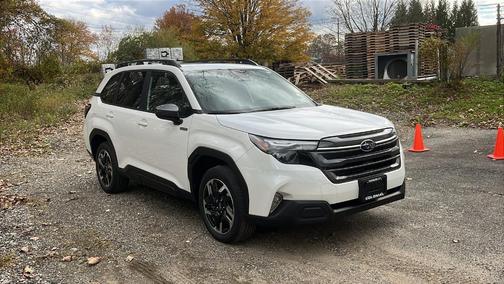 2025 Subaru Forester Hybrid Premium