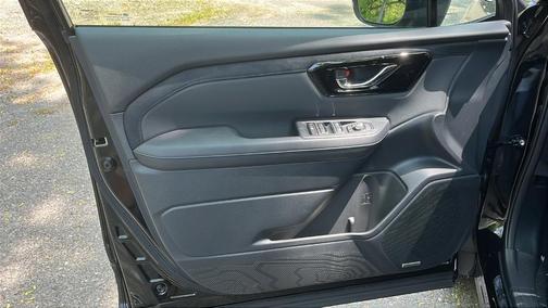 2025 Subaru Forester Hybrid Limited