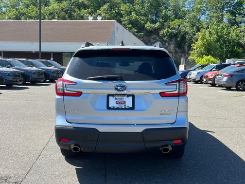2024 Subaru Ascent Touring