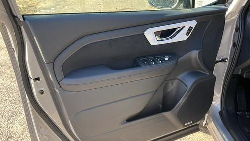 2025 Subaru Forester Hybrid Touring