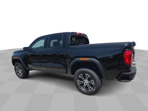 2025 GMC Canyon Base