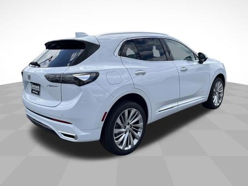 Iridescent White Tricoat 2026 Buick Envision Avenir AWD