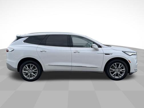 2023 Buick Enclave Premium FWD