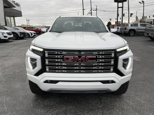 2023 GMC Canyon Denali