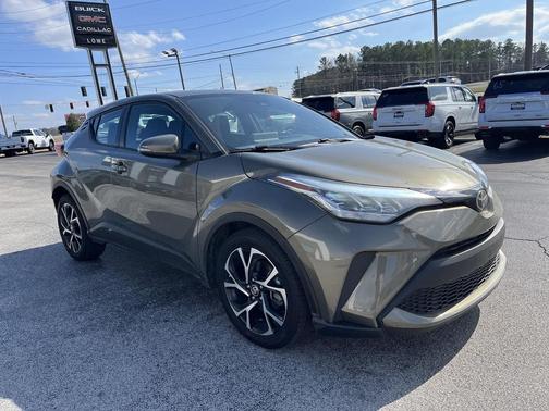 2021 Toyota C-HR XLE