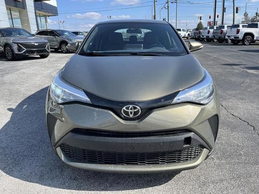 2021 Toyota C-HR XLE
