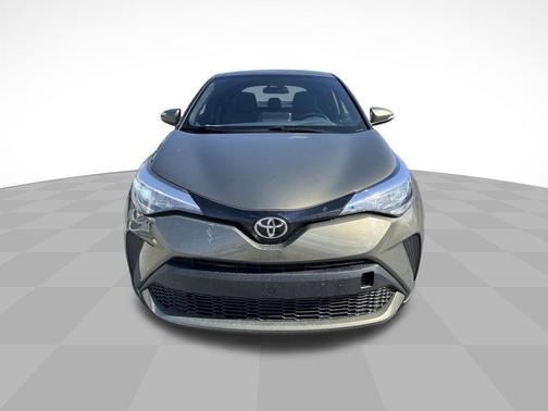 2021 Toyota C-HR XLE