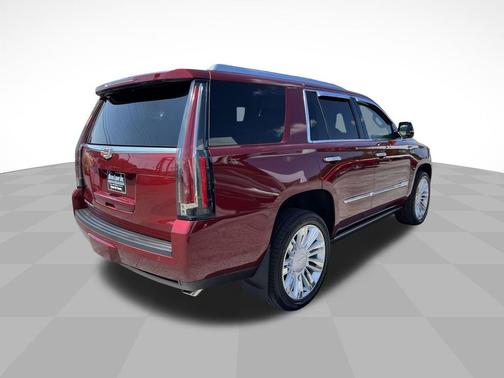 2017 Cadillac Escalade Platinum
