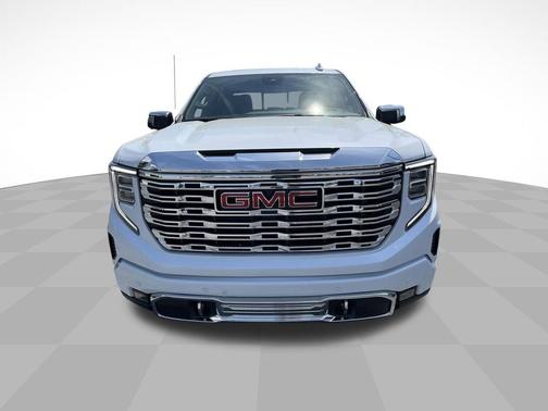 Glacier White Tricoat 2026 GMC Sierra 1500 Denali