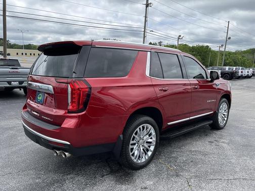 Cayenne Red Tintcoat 2022 GMC Yukon Denali