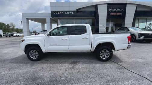 2016 Toyota Tacoma SR5