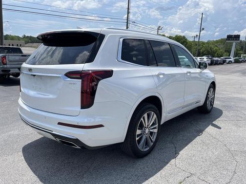 Crystal White Tricoat 2024 Cadillac XT6 Premium Luxury AWD