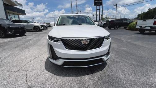 2022 Cadillac XT6 Premium Luxury FWD