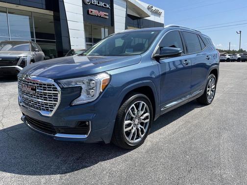2024 GMC Terrain Denali