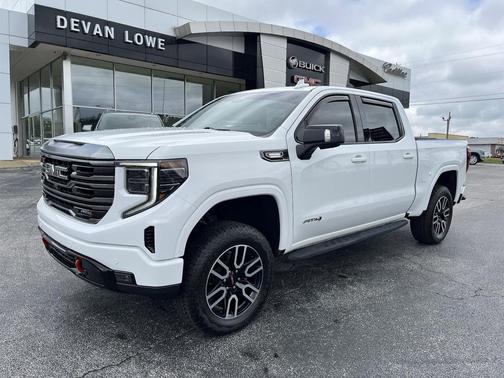 Summit White 2022 GMC Sierra 1500 AT4