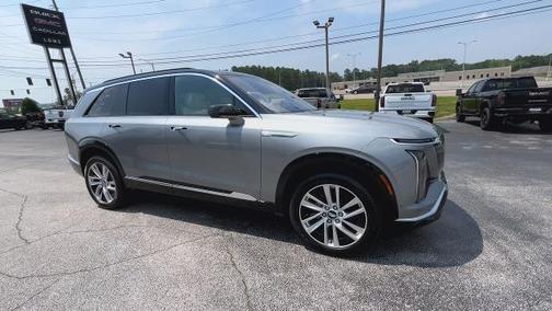 2026 Cadillac VISTIQ Luxury