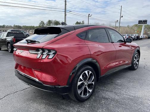 2022 Ford Mustang Mach-E Premium