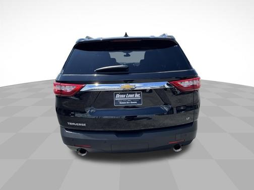 Mosaic Black Metallic 2018 Chevrolet Traverse LT Leather