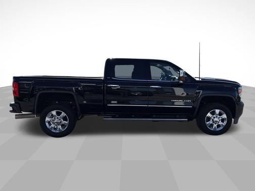 2017 GMC Sierra 2500 Denali