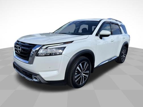 2023 Nissan Pathfinder Platinum 4WD
