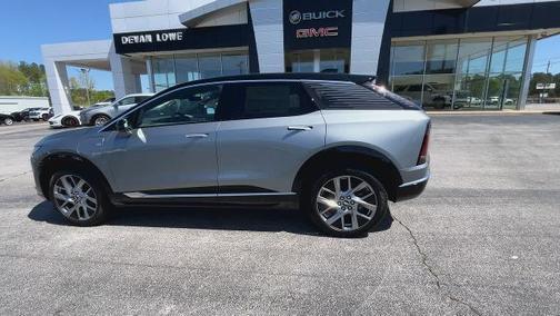 2025 Cadillac OPTIQ Luxury