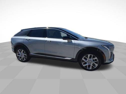 2025 Cadillac OPTIQ Luxury