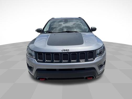 Billet Silver Metallic Clearcoat 2020 Jeep Compass Trailhawk