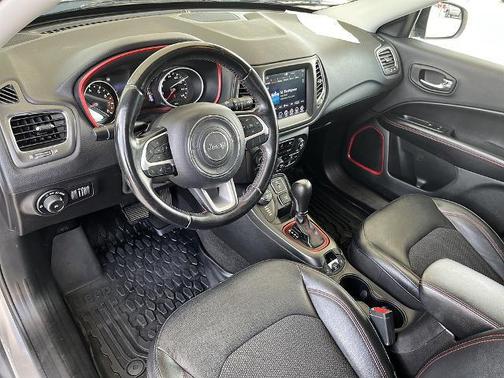 Billet Silver Metallic Clearcoat 2020 Jeep Compass Trailhawk