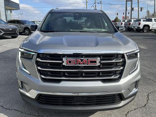 2026 GMC Acadia Elevation FWD