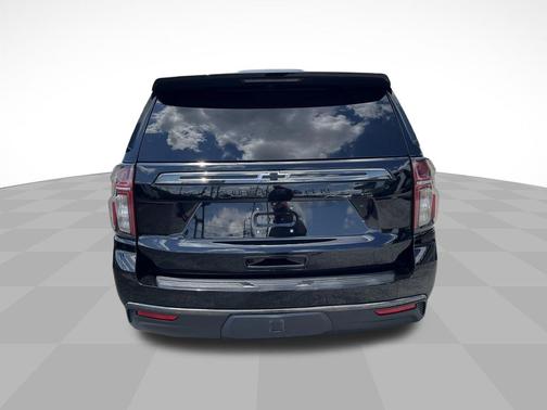 Black 2021 Chevrolet Suburban 4WD Z71