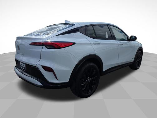 Summit White 2026 Buick Envista Sport Touring FWD