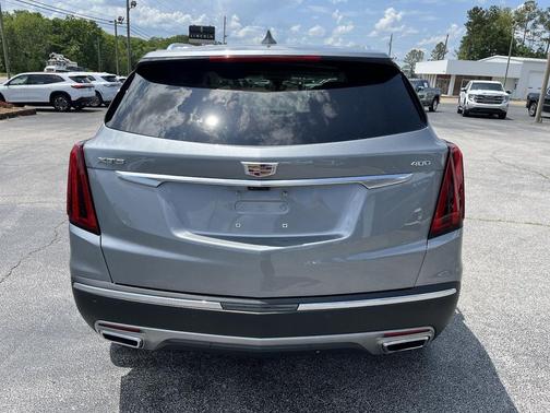 Argent Silver Metallic 2025 Cadillac XT5 Premium Luxury