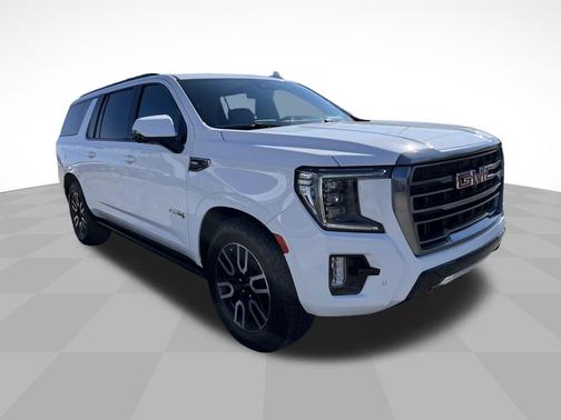2023 GMC Yukon XL 4WD AT4