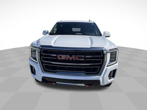 2023 GMC Yukon XL 4WD AT4