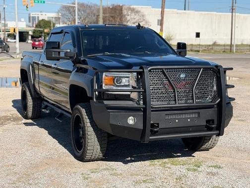 2015 GMC Sierra 3500 Denali