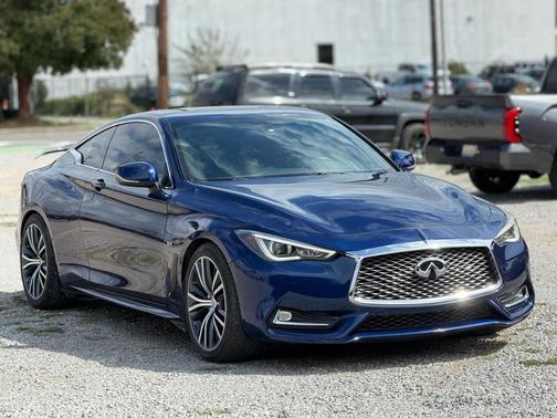 2017 INFINITI Q60 3.0T Premium