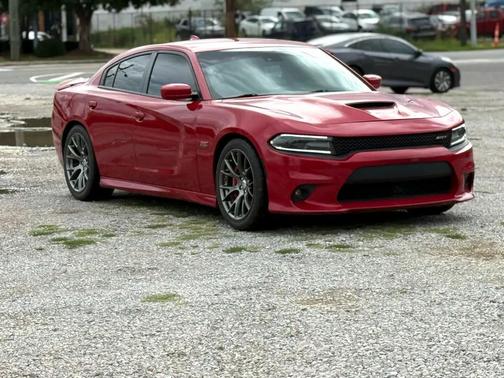 2016 Dodge Charger SRT 392
