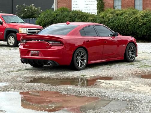 2016 Dodge Charger SRT 392