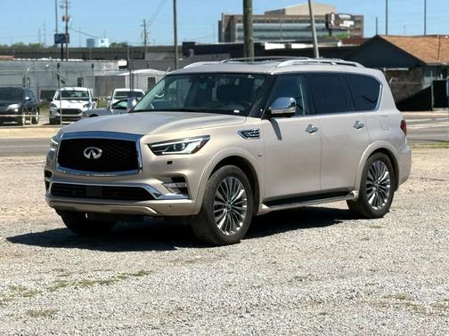 2018 INFINITI QX80 Base